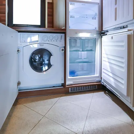 Луксозна вила View House